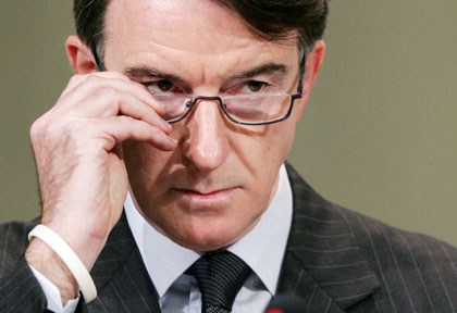 European Union Trade Commissioner Peter Mandelson addresses a news conference at the European Commission headquarters in Brussels April 26, 2006.