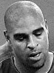 Brazil striker Adriano signs for Flamengo