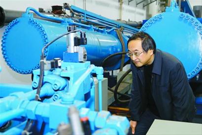 新春走基層：節日堅守崗位的蘇州河水閘“守閘人”