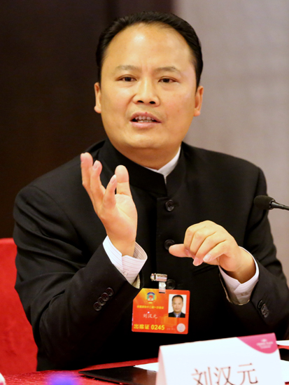 劉漢元委員呼吁：大力普及光伏發(fā)電 應(yīng)對全國性PM2.5污染