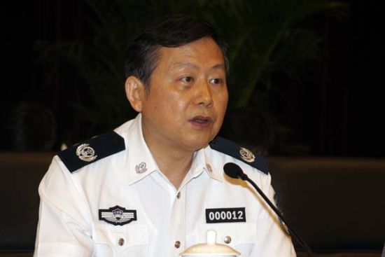 公安部:流動人口有望落戶長期工作地