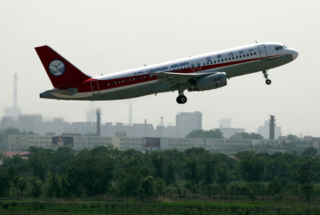 空中客車天津總裝廠首架A320飛機成功首飛