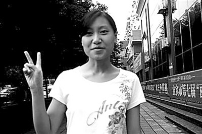 “白毛女”孫女當(dāng)村官 要實(shí)現(xiàn)三個(gè)心愿(組圖)