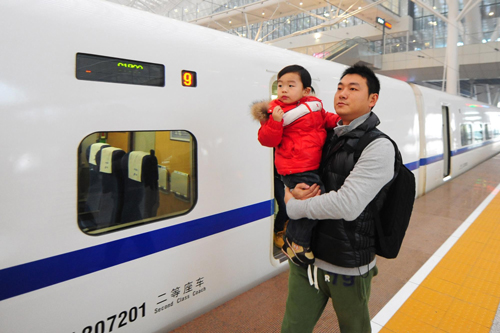 武廣高鐵加開高速動車緩解春運壓力