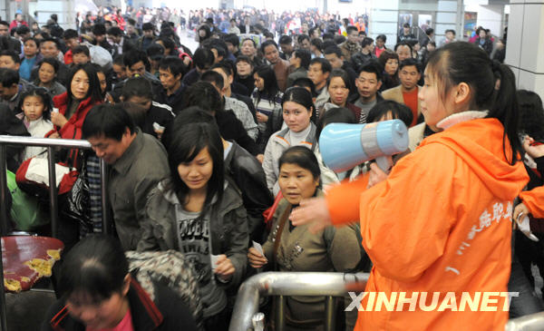 回家路上：2010年全國鐵路春運進行時（組圖）