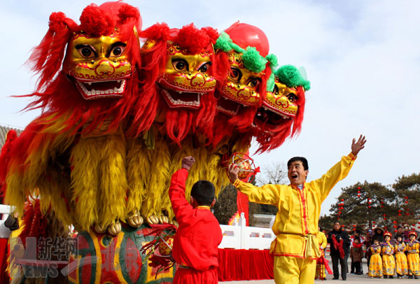 北京圓明園首屆皇家廟會(huì)拉開帷幕