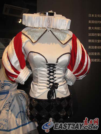 上海東華時(shí)尚周開(kāi)幕[組圖]