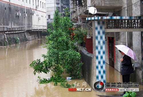 湖南一天發布17個暴雨預警 或有地質災害(組圖)