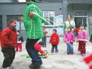北京山寨幼兒園達1298所 規(guī)模超正規(guī)幼兒園