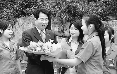 [勞動者之歌]不忘本的農民工企業家——陳華瑞