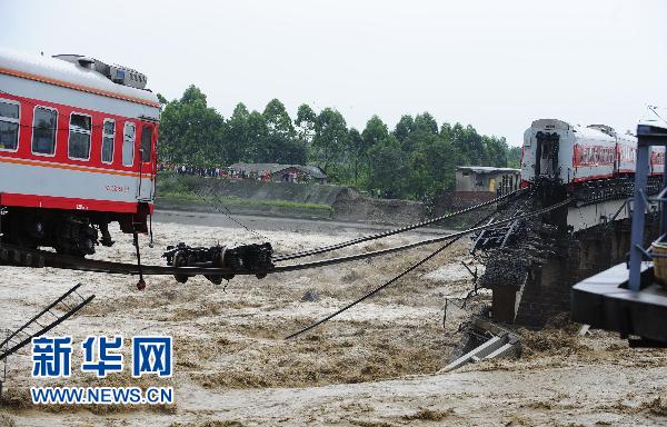K165次旅客已安全轉運 寶成鐵路運輸逐步恢復正常