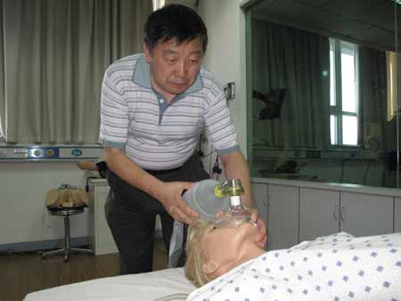 中國麻醉界的頂級專家之一：姚尚龍