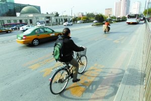 北京：自行車出行卡在哪兒？