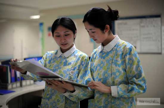 重慶主城多家醫(yī)院護(hù)士服“大變身”