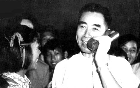 周恩來十大可愛瞬間 偉人也有萌態(tài)