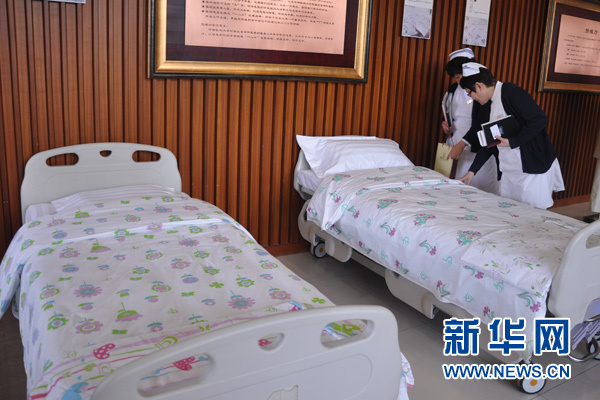 [第一回應]白大褂變粉藍綠，京醫管局詳解醫患新裝