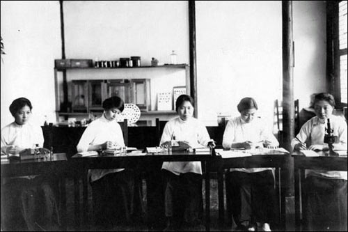 民國時期金陵美女的大學舊照（組圖）