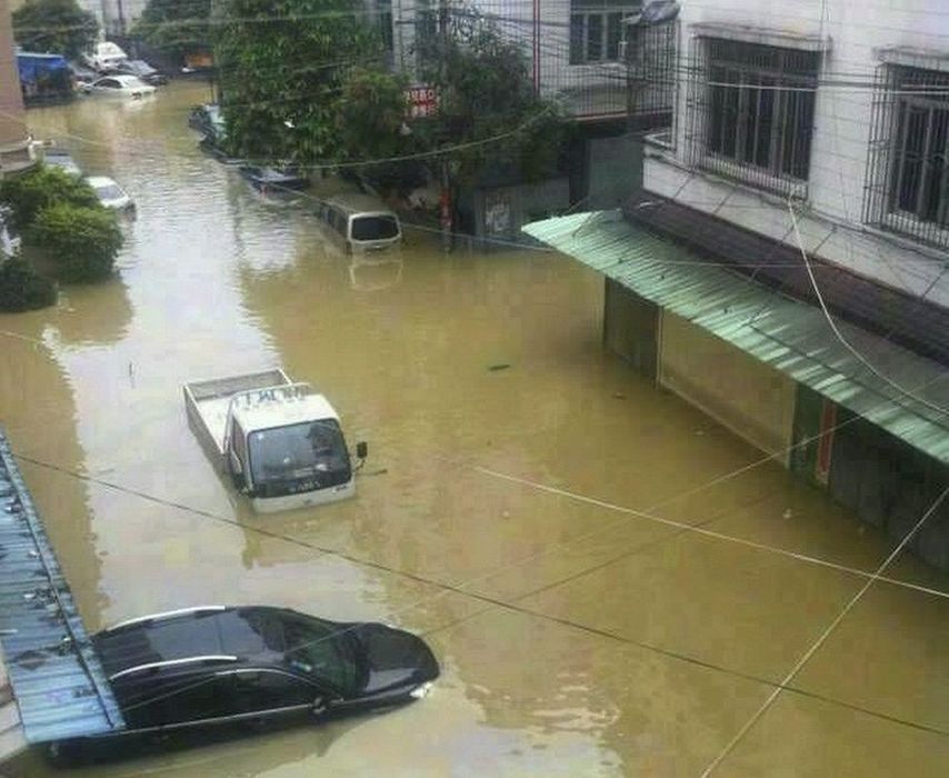 航拍廣東洪水重災區龍窩鎮