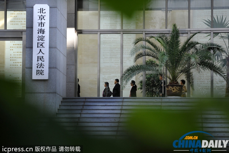 李某某等五人強(qiáng)奸案一審宣判 李某某獲刑10年
