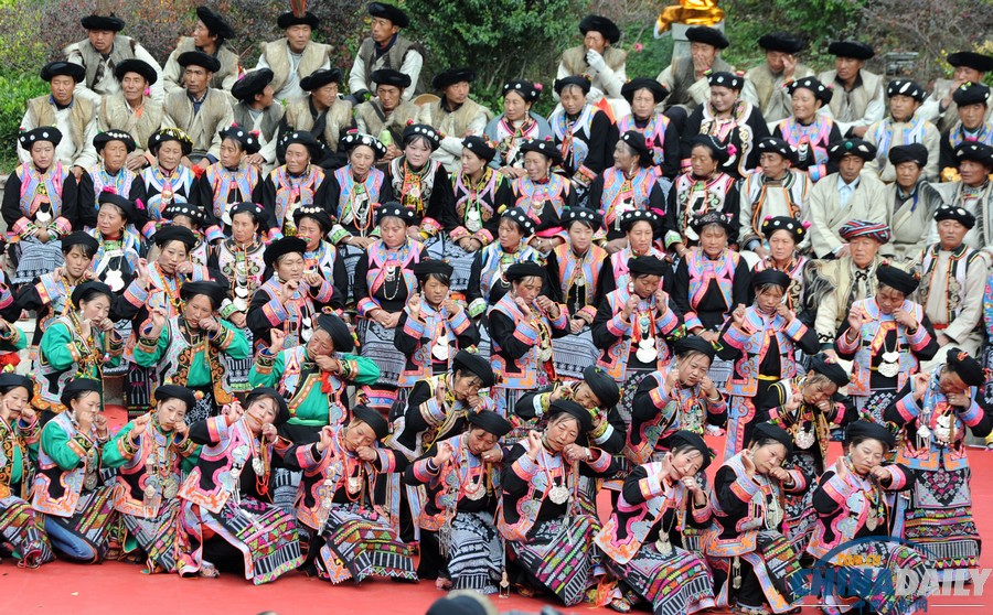 四川理縣羌寨舉行“花兒納吉”賽歌節(jié) 歡慶羌歷新年
