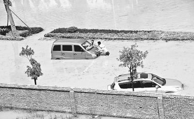 我國(guó)多地遭遇強(qiáng)降雨 未來(lái)一周雨水仍較多