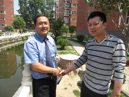 河南南陽檢察干警勇救落水兒童不留名