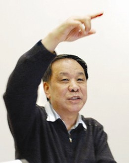 劉心武續寫《紅樓夢》殺青續貂還是壯舉?