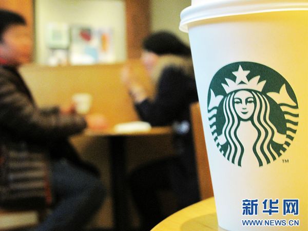 星巴克漲價后依然受寵 缺乏競爭使消費者