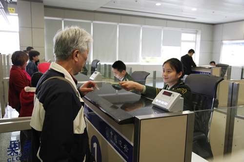 清明將至：臺胞踏上返鄉(xiāng)祭祖之旅
