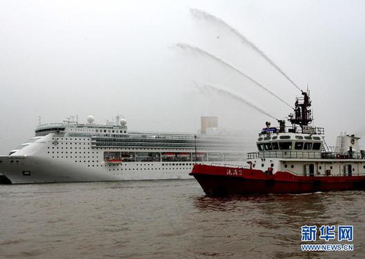 上海舉行國際郵輪大型消防演習(xí)