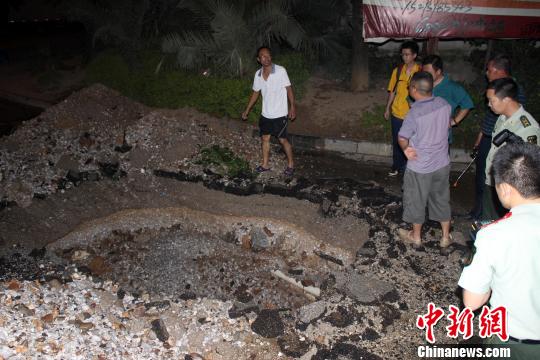 322國道桂林境內發生天然氣管道泄漏 附近居民疏散
