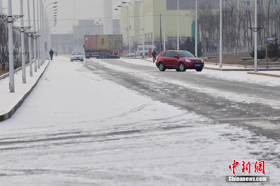 全國多地迎來2014年第一場降雪