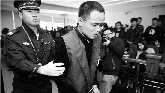 溫州街頭現(xiàn)死老虎案續(xù):專(zhuān)家推測(cè)其死于注射藥物