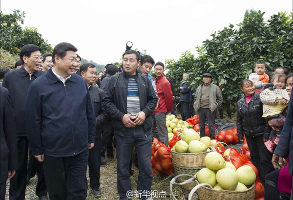 習近平赴湘西調研扶貧攻堅