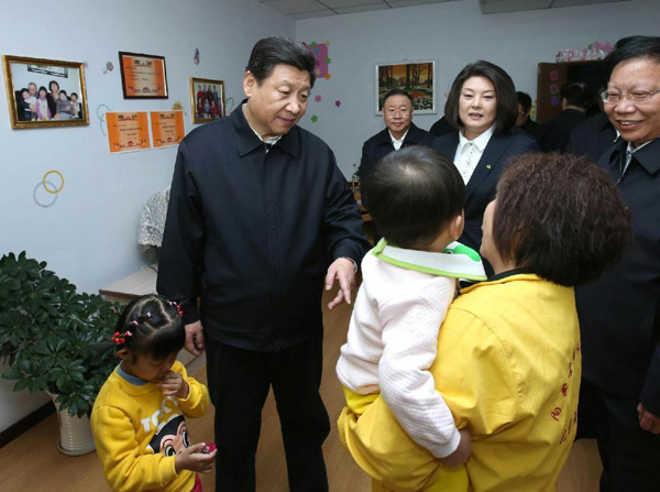 習近平肯定福利院模擬家庭方式