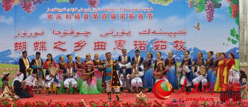新疆和碩縣慶祝諾茹孜節 上演斗狗斗雞精彩民間活動(圖)