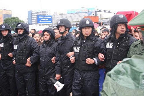 用生命踐行責任與使命 用忠誠鑄就藍盾和警——昆明鐵路公安局昆明公安處“二級英雄模范”班超同志事跡