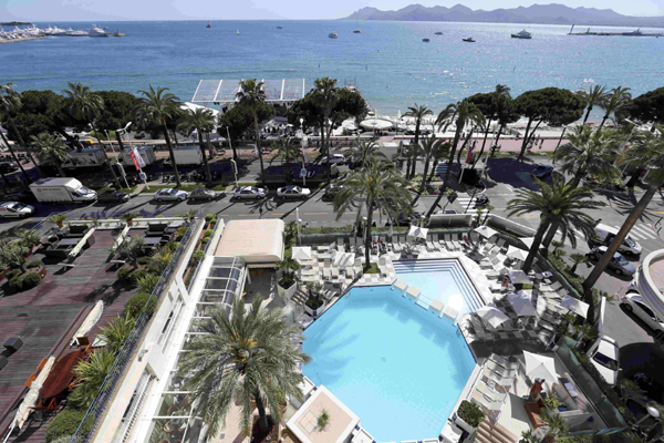 Cannes prepares for Festival