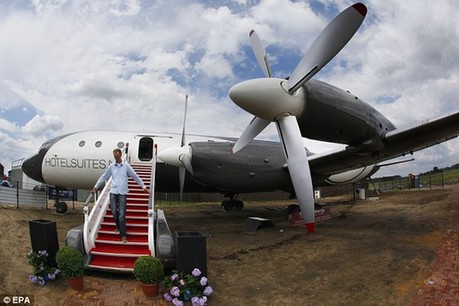 前東德領導人專機被改造成飛機旅館 旅客盡享豪華五星級標準