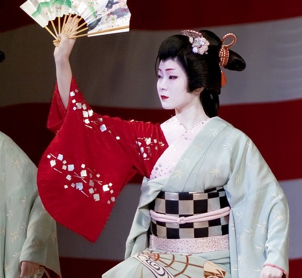 揭秘日本藝妓鮮為人知的生活