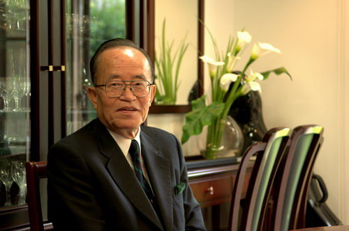日本自民黨元老森田一談美國(guó)大選