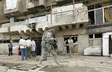 伊拉克一天內兩起自殺式襲擊 至少77人死118人傷