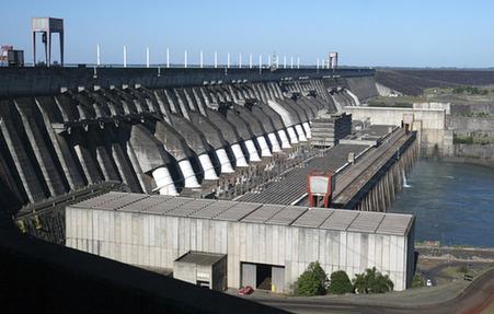 巴西大規模停電數千萬人陷入黑暗 奧運城市形象受損