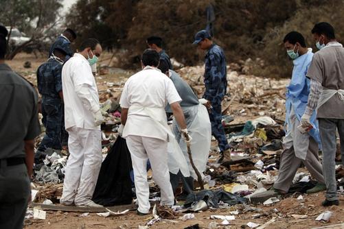 利比亞客機墜毀103人死亡10歲男孩幸存（多圖）