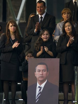 墨西哥內(nèi)政部長墜機身亡 未爆炸起火或與濃霧有關(guān)