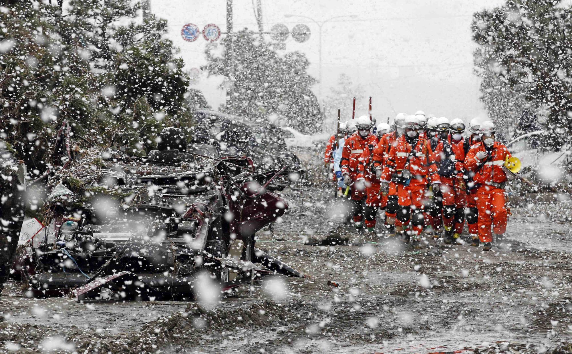 日本仙臺重災區降大雪 生活必需品供應緊張（圖集）