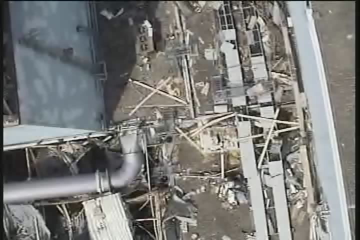 機器人拍攝福島核電站1號機組反應堆內景象