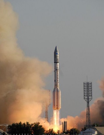 俄使用質子－M運載火箭發射一顆通訊衛星