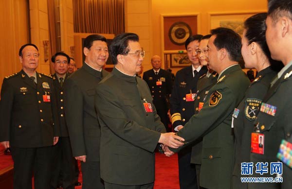 胡錦濤出席解放軍代表團全體會議