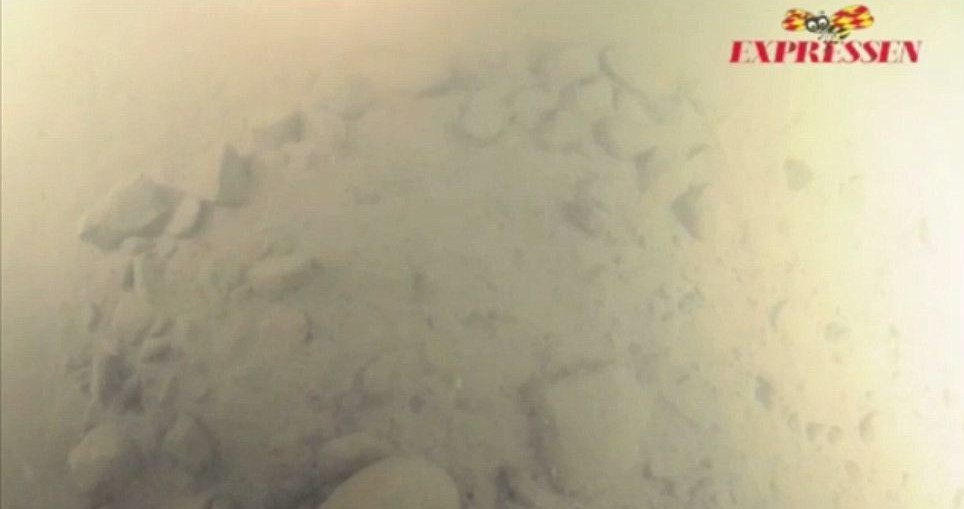 潛水員探測(cè)波羅的海海底“怪物” 電子設(shè)備距其200米即失靈